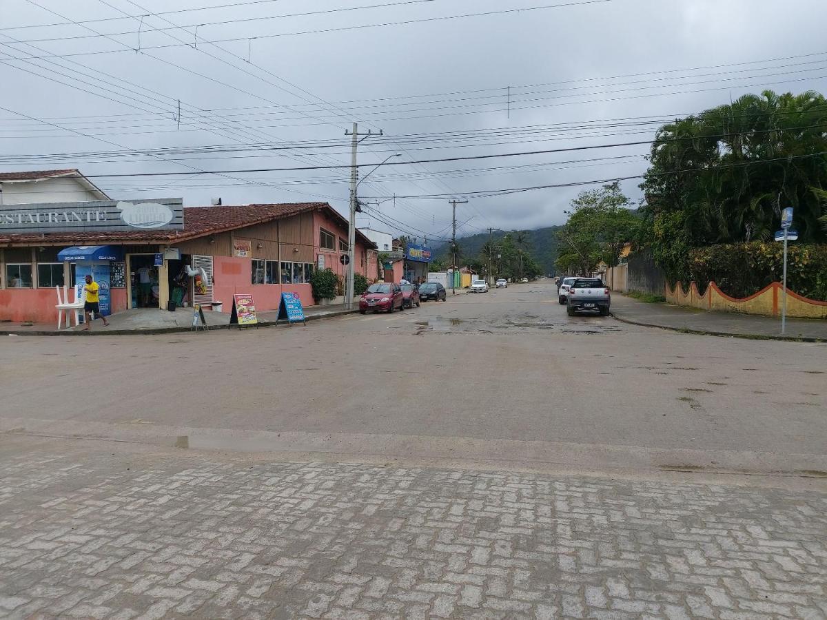 ウバトゥバ 0006.02 - Maranduba - Chale - 1 Dorm - 5 Pess - 3 Quadras Do Mar - Piscina Coletiva - Wifiヴィラ エクステリア 写真